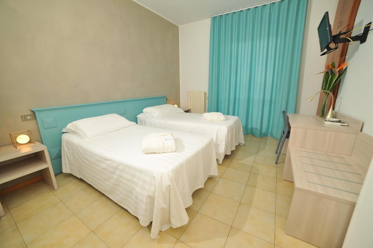 Hotel San Crispino Morrovalle Eksteriør bilde