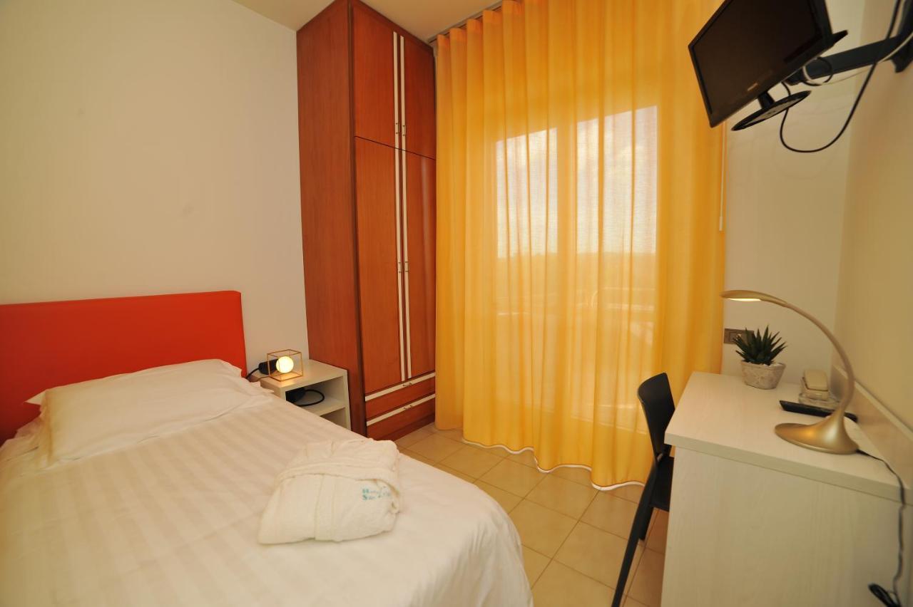 Hotel San Crispino Morrovalle Eksteriør bilde