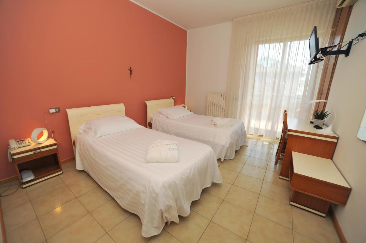 Hotel San Crispino Morrovalle Eksteriør bilde