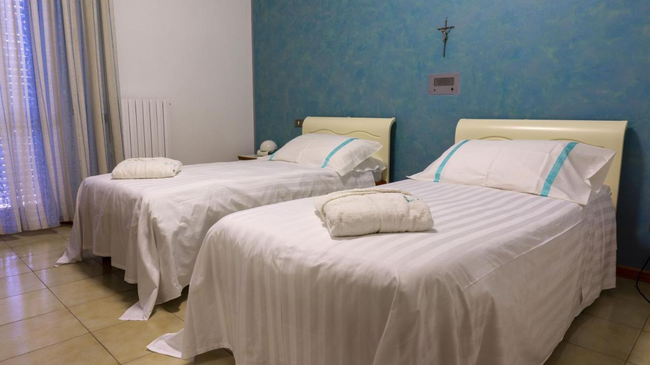 Hotel San Crispino Morrovalle Eksteriør bilde